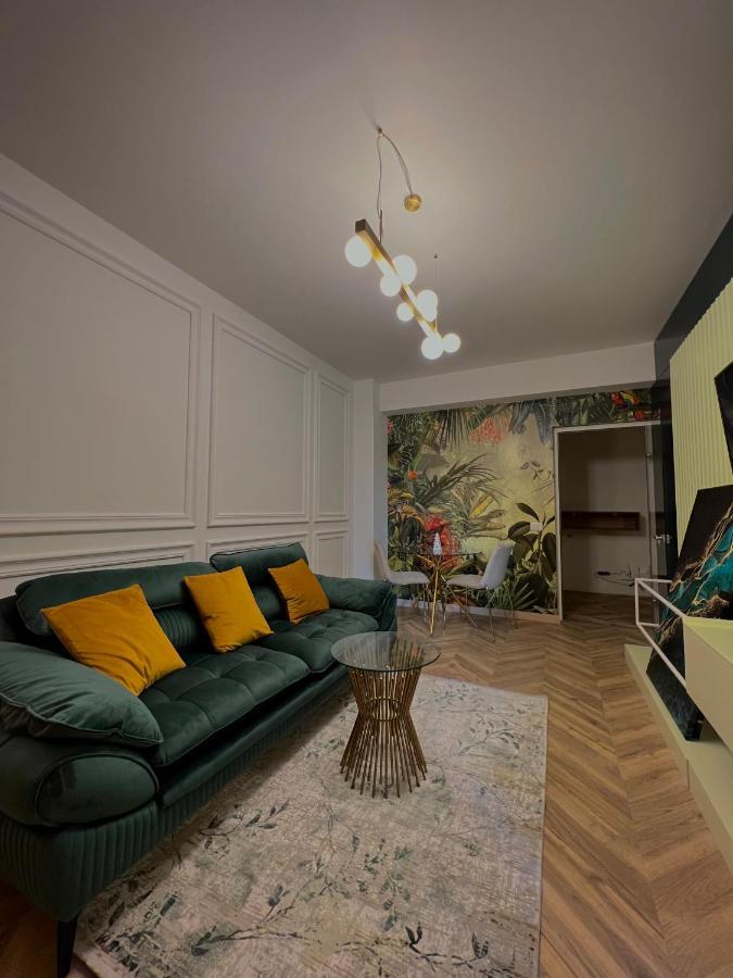 Nivas Apartments-Palace Of Culture Iasi Ngoại thất bức ảnh